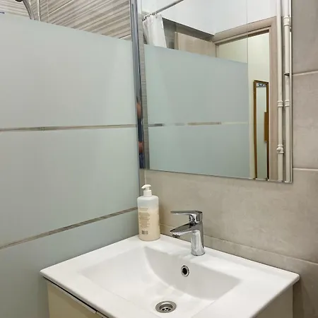 Bluebay Athens Nest Cozy 1br Near Museums And Metro Apartment